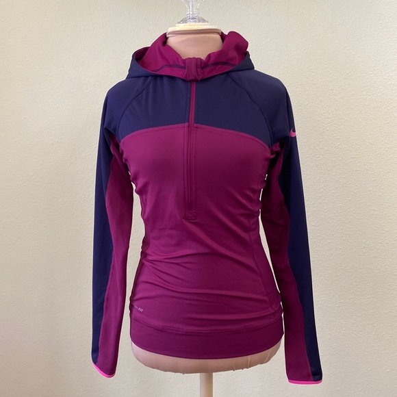 Nike Dri-Fit Hooded Half-Zip sweatshirt - Picture 1 of 8